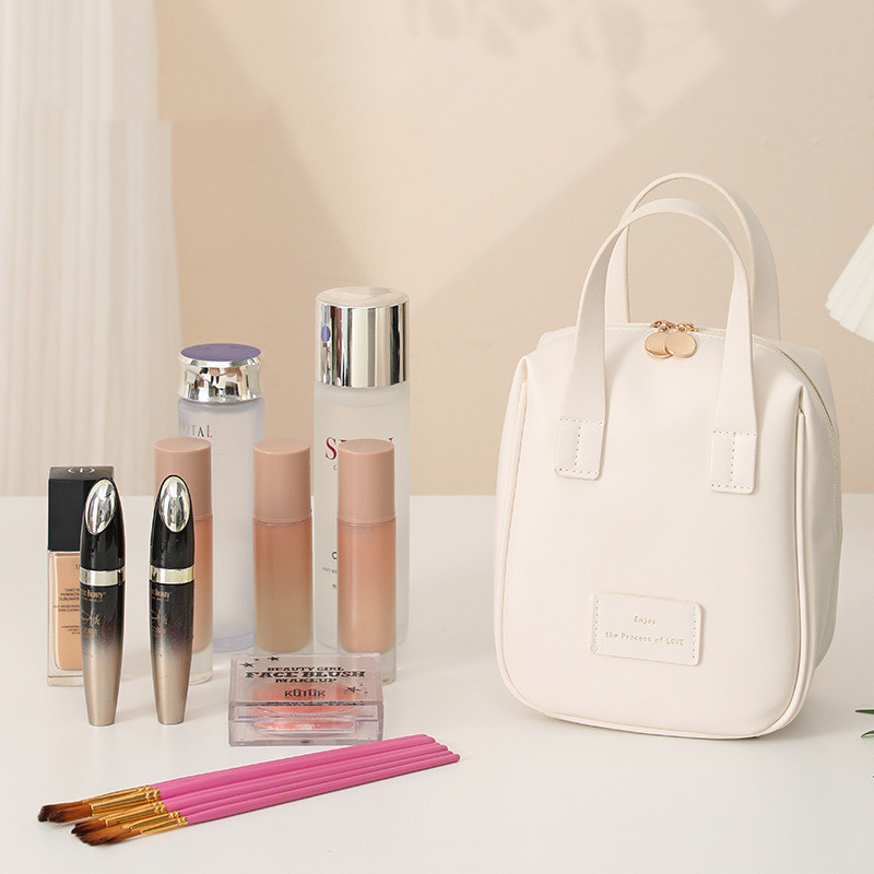 THE URBAQ Mini Chic – Der Kulturtasche ein Style-Upgrade verpasst